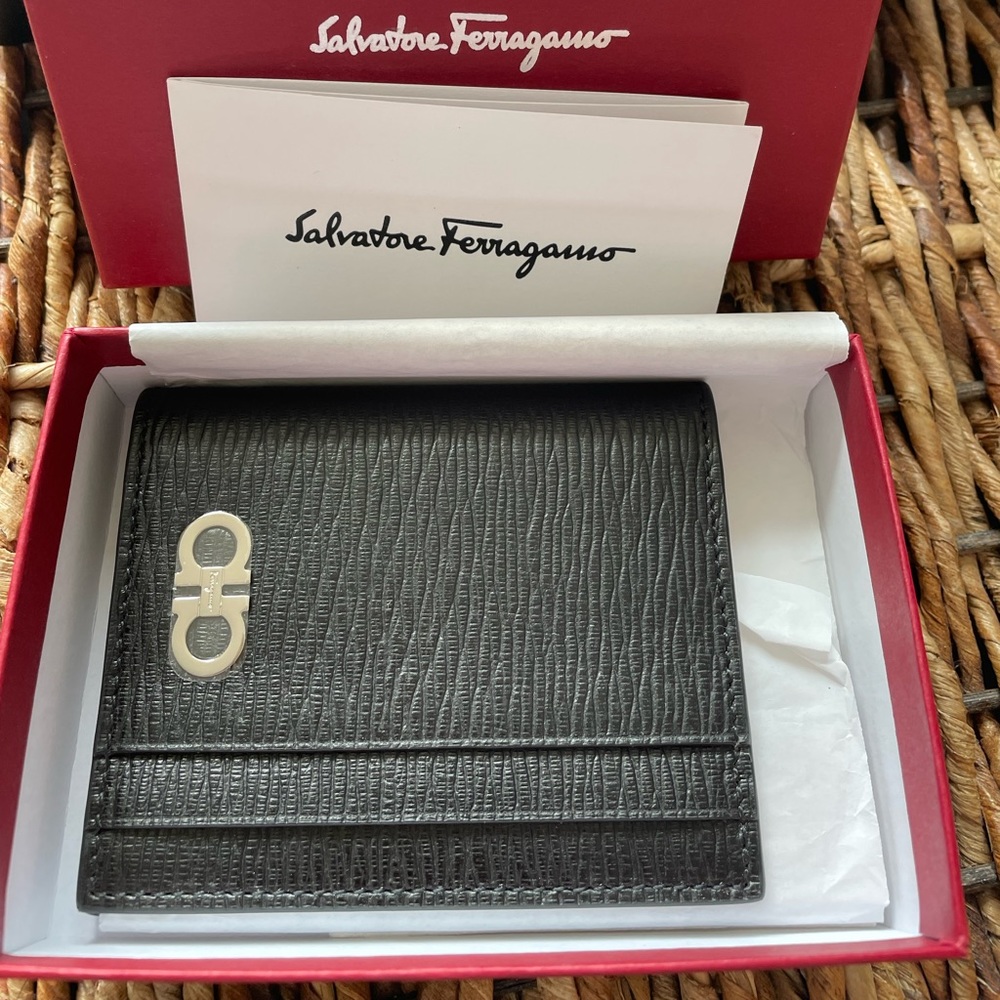 Salvatore Ferragamo Men’s Card Holder